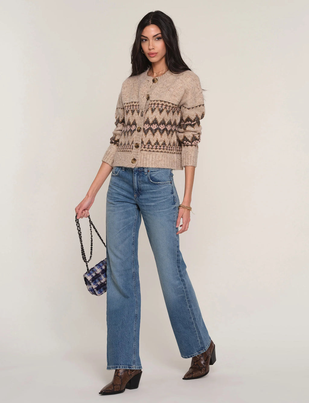 Carlson Cardi, Oat