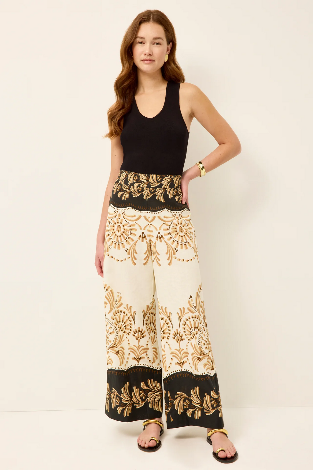 Bennett Pant, Fleuron
