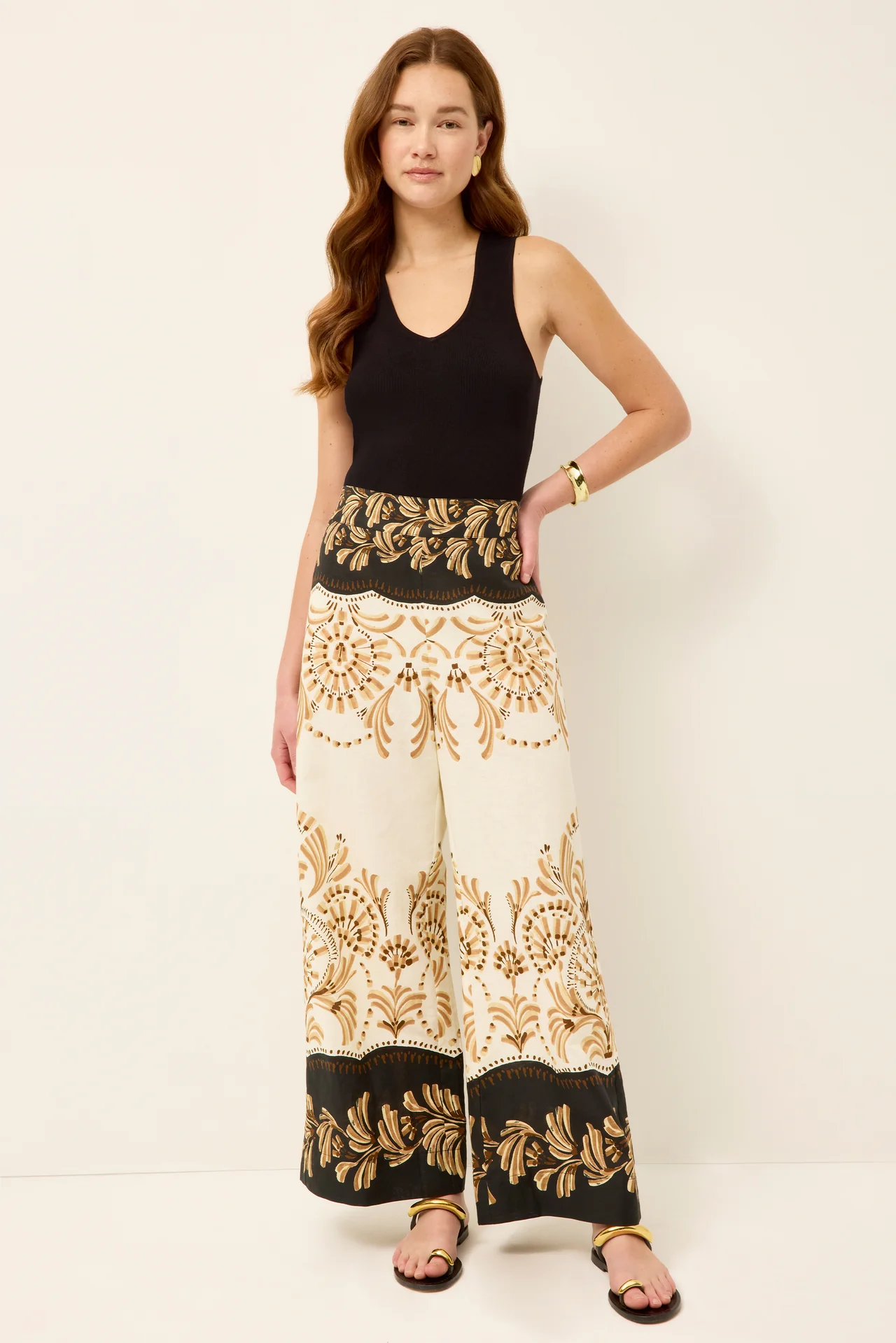 Bennett Pant, Fleuron