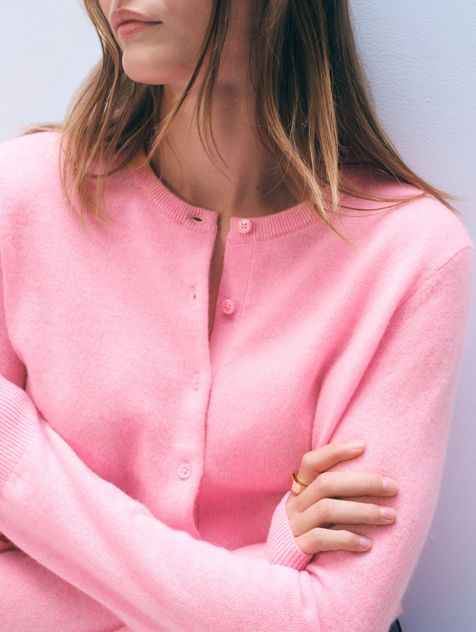 Cashmere Crewneck Cardigan, Pink Buds