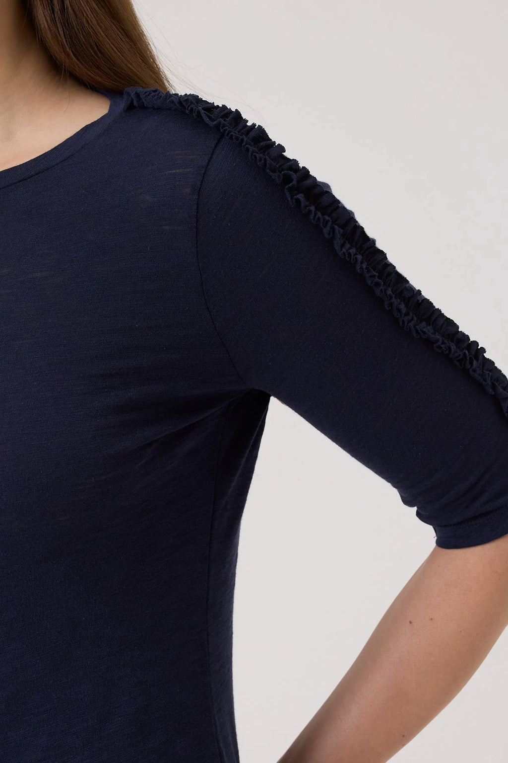 Cece Flutter Sleeve Top, Navy