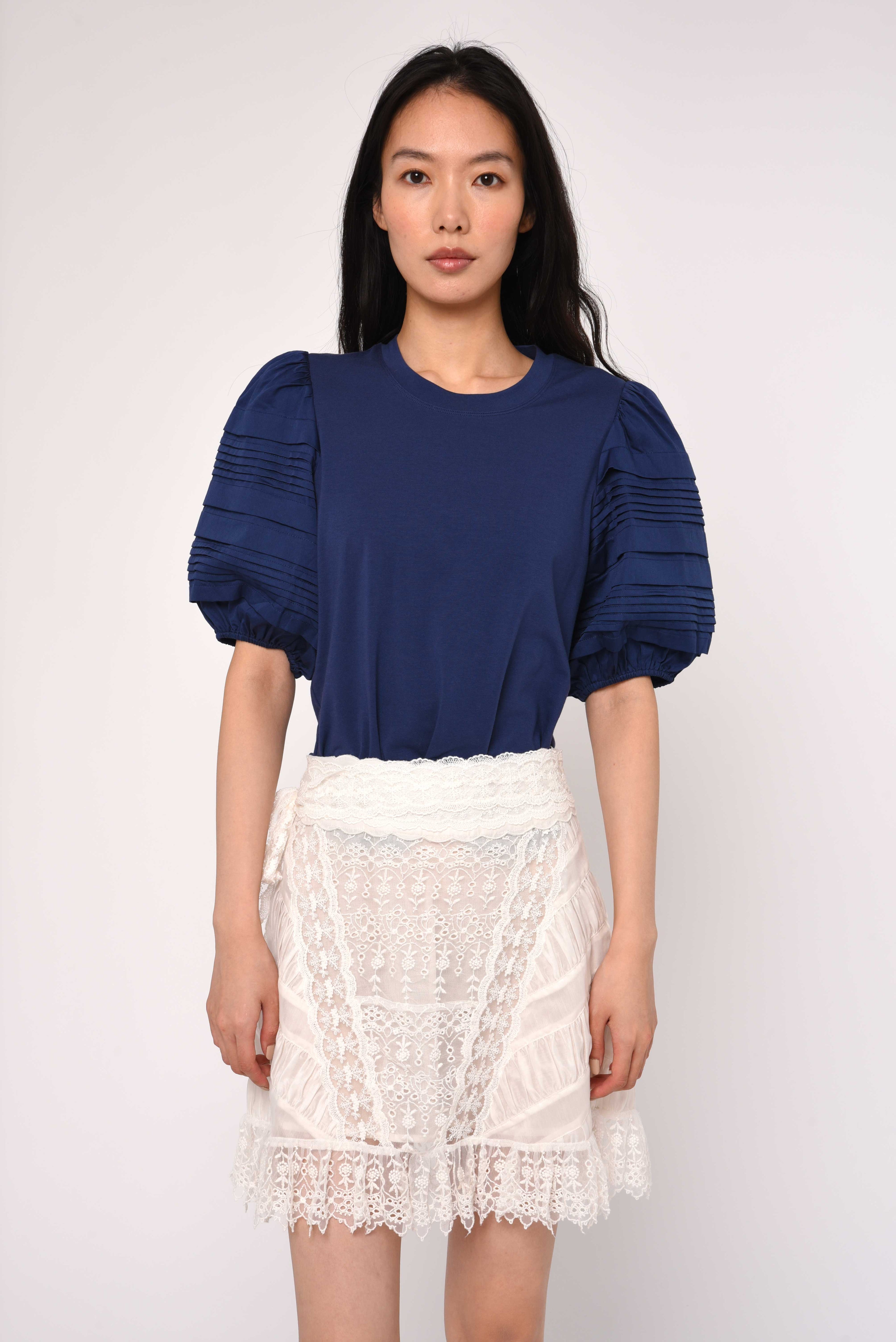 Dylan Tee, Twilight Blue