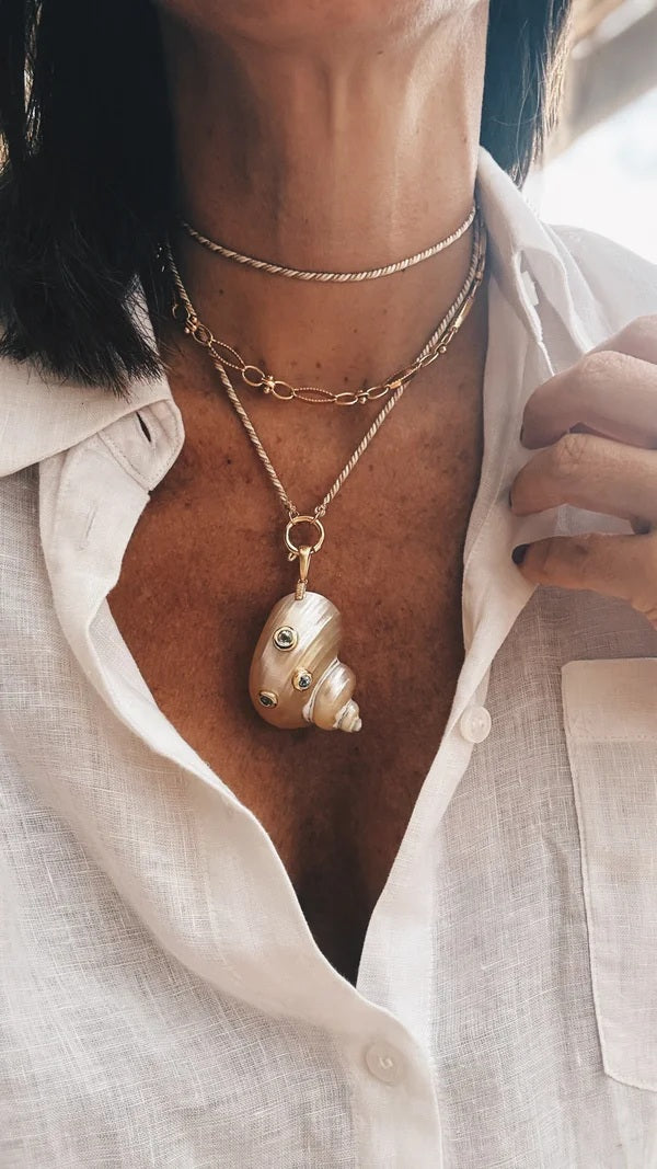 Menorca Shell Pendant