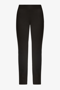 Santi Pant, Black