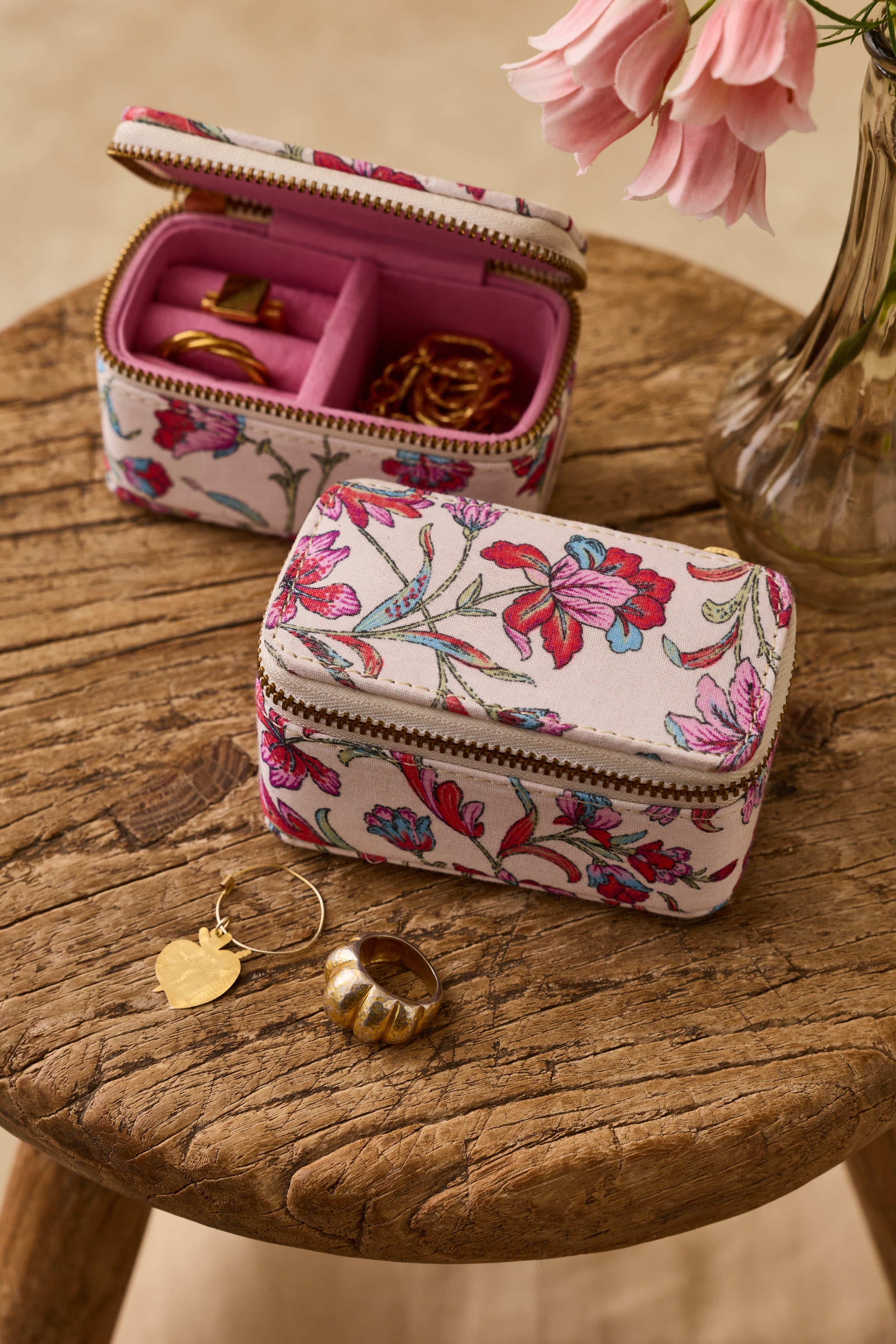 Soumaya Jewelry Box, Cream Floral Haven