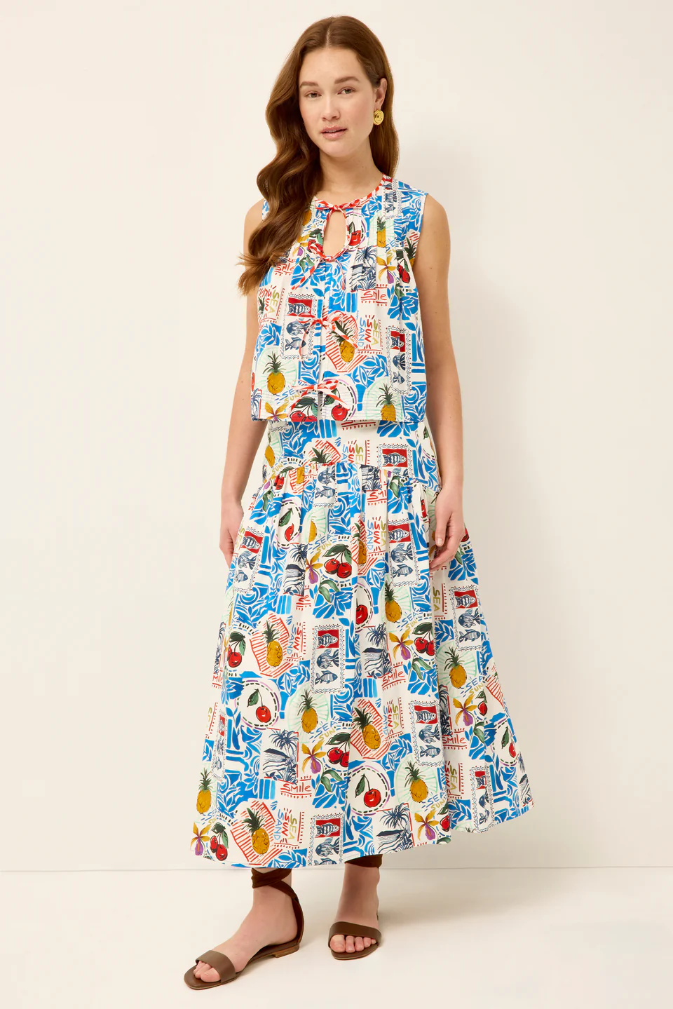 Romina Top, Postcard