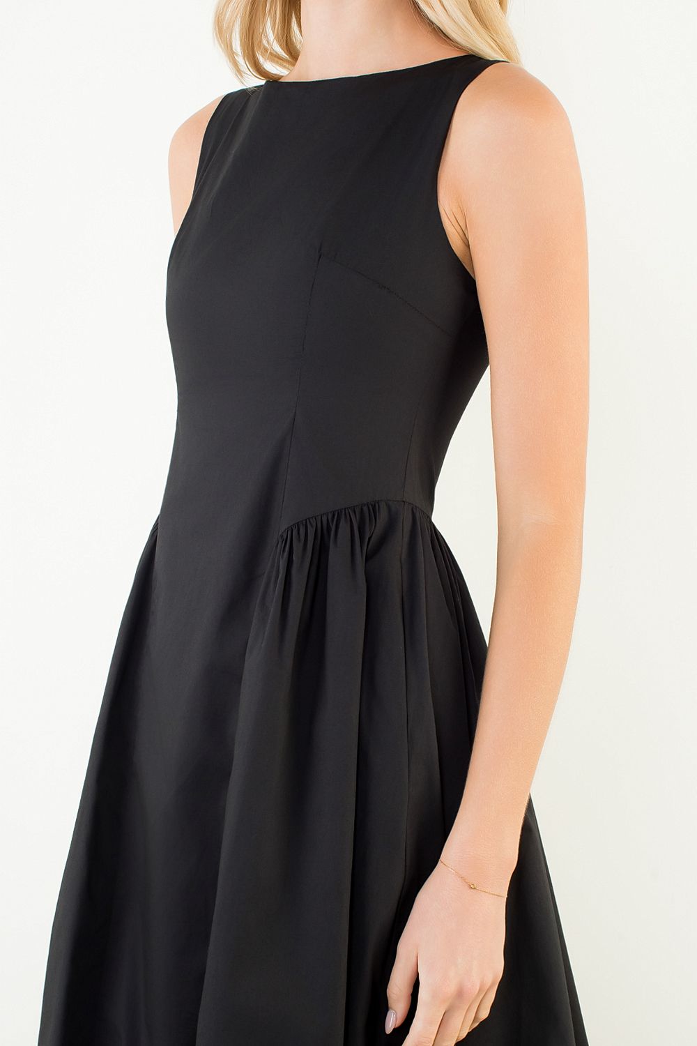Sleeveless Midi Dress Black