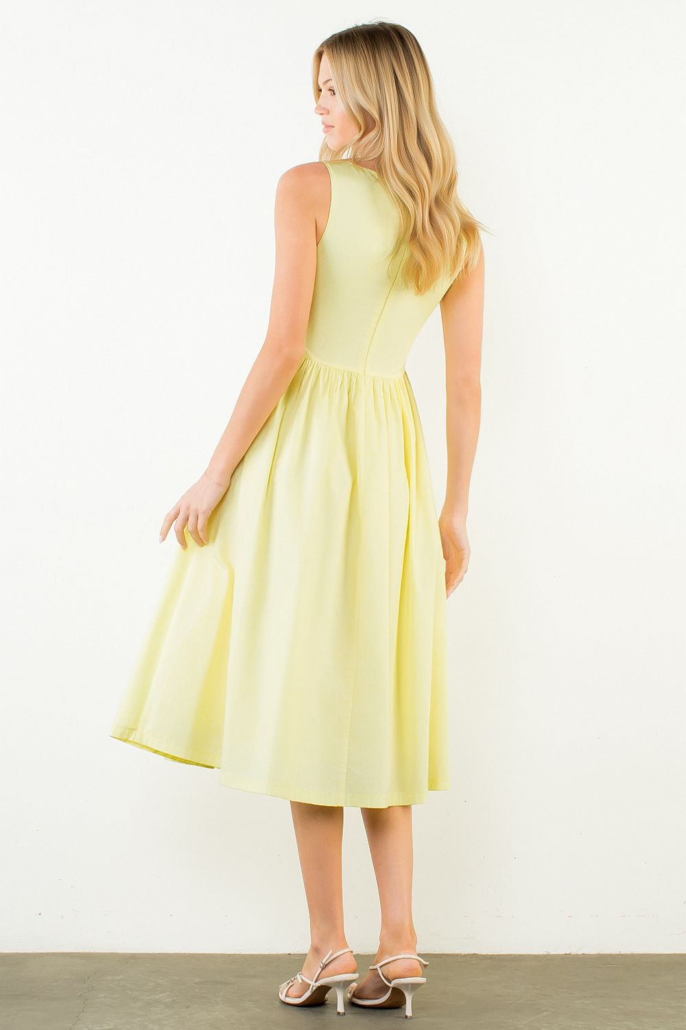 Sleeveless Midi Dress Yellow