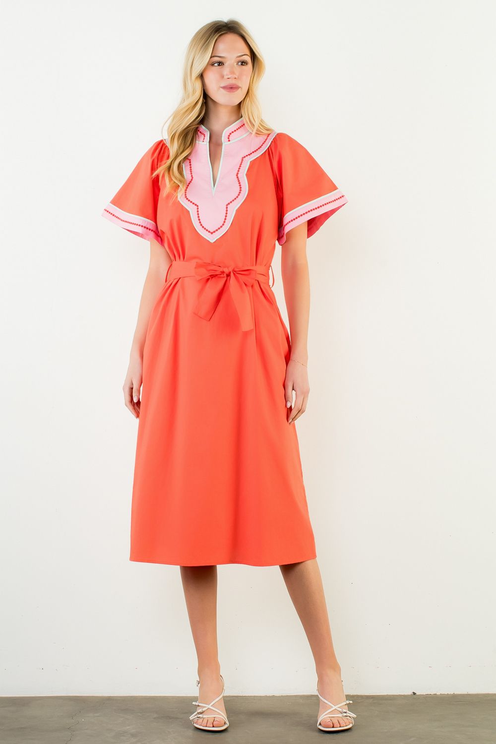 Short Sleeve V-Neck Belted Dress, Red